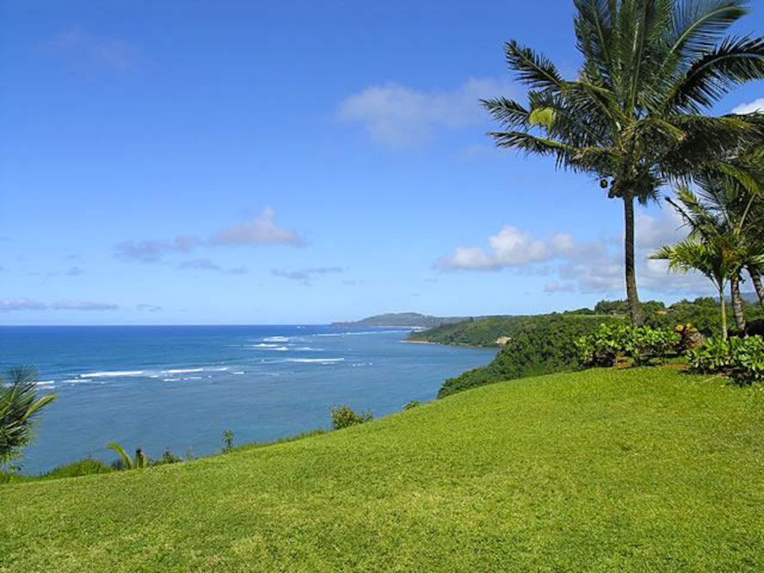 Quaint Island Home w/ Tons of Personality & Views - Photo 27