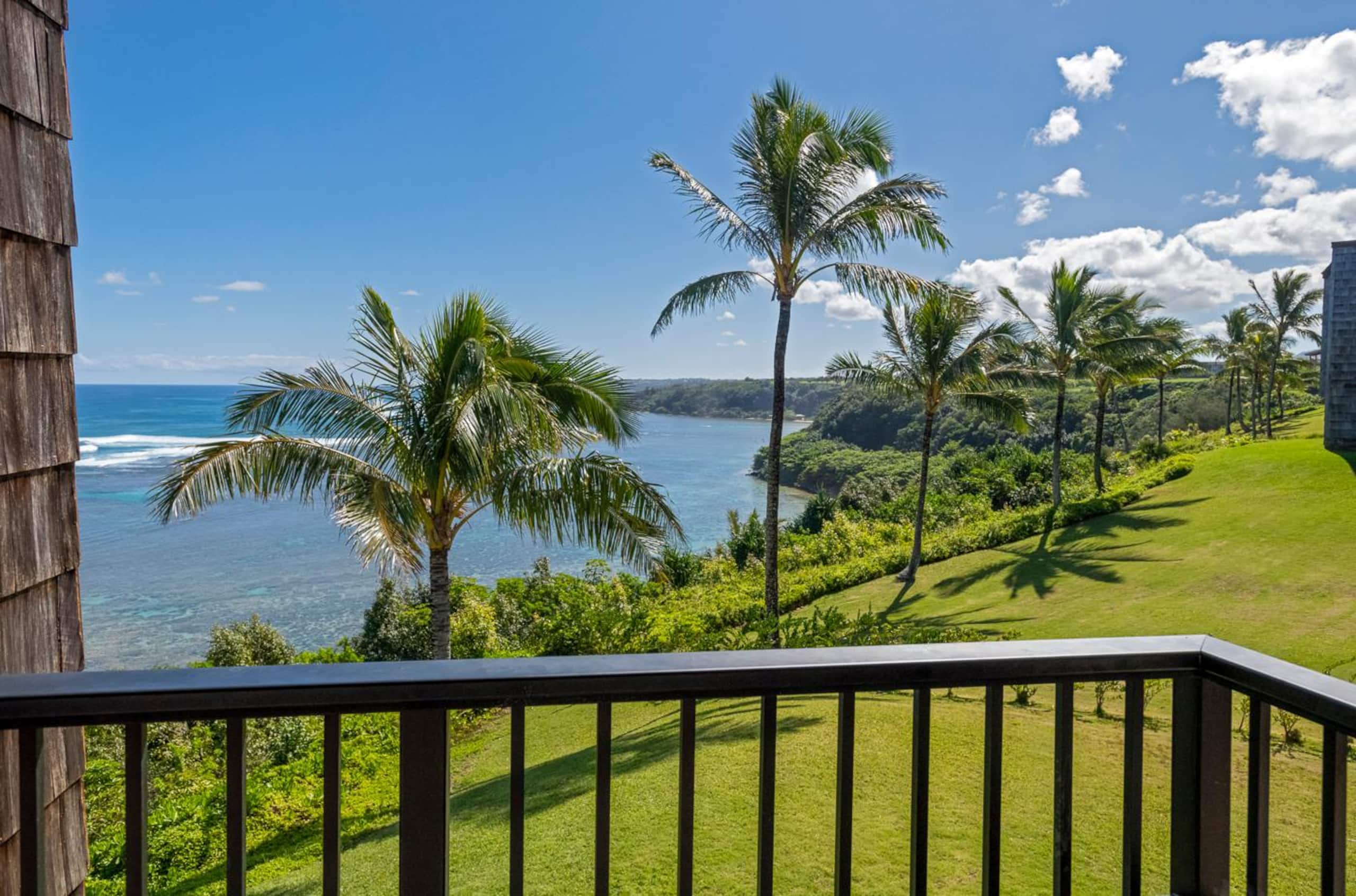 Quaint Island Home w/ Tons of Personality & Views - Photo 18