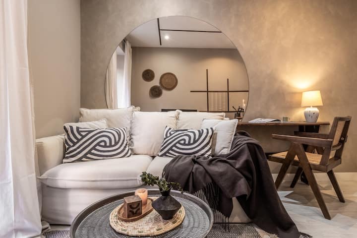 Gobi - 2 Bedrooms In Chamberí - Madrid