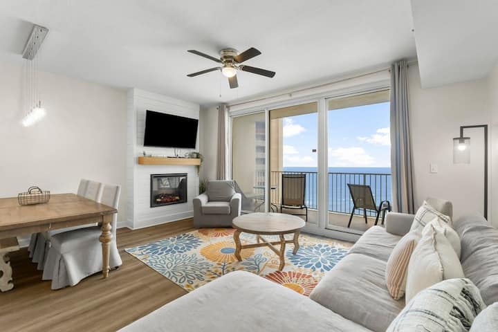 3 Bedroom In Shores Of Panama! Incredible Views Plus Rsvp Parking! - Florida
