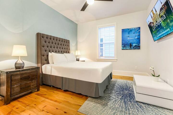 5BR w Pool | Great for Families | Near Everything gallery image 4