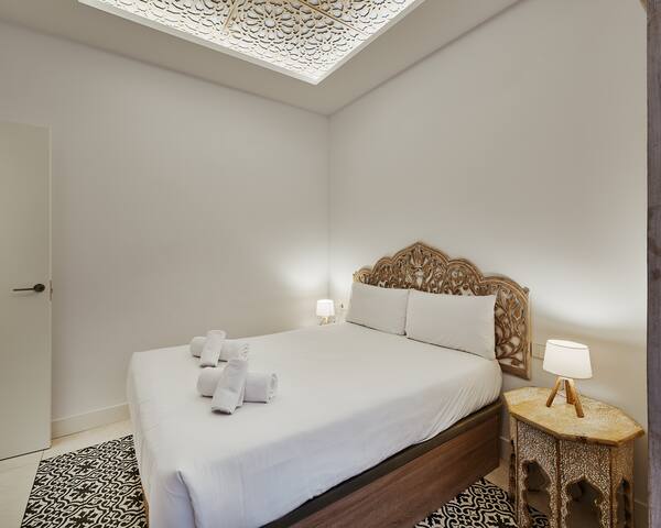 Plaza España VI calle San Bernardino 6BR 6BH gallery image 5