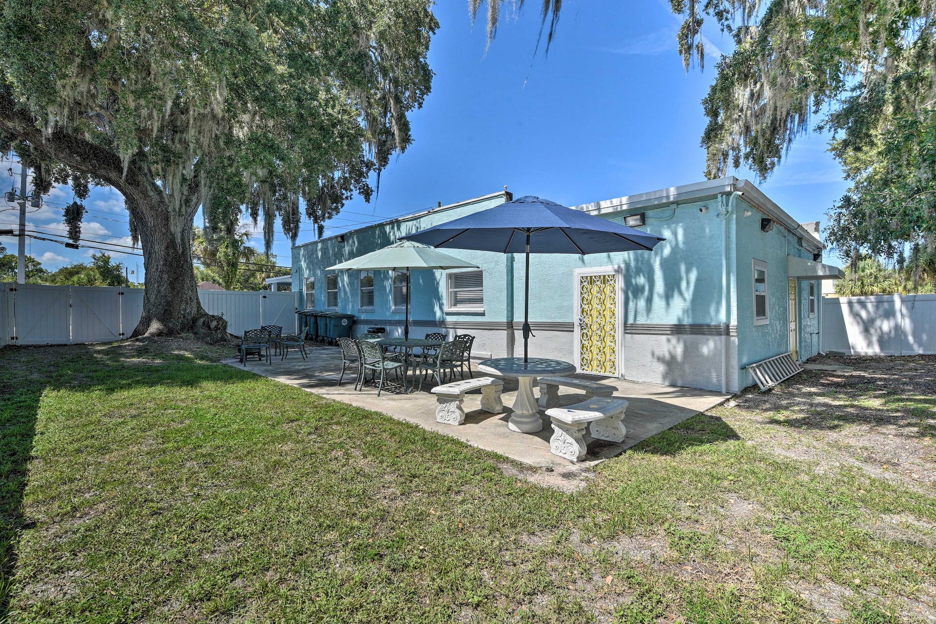 M Palm Daytona Beach House w/ Serene Private Yard