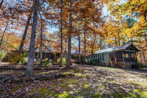 Eagles + Owl's-TWO cabins, lakeside-sleeps 16