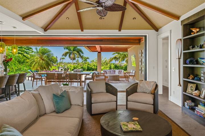 Maluhia Makai: Brand New Tropical Villa gallery image 4
