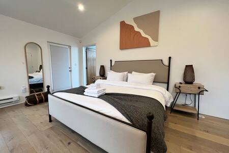 Cc6133b5 b02d 4f48 8a82 85259bc045e6