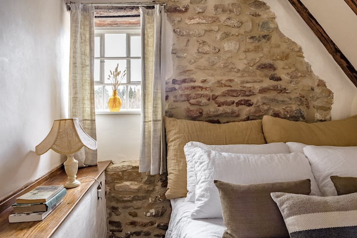 LittleStoop Sand&StoneEscapes KymGrimshaw 21