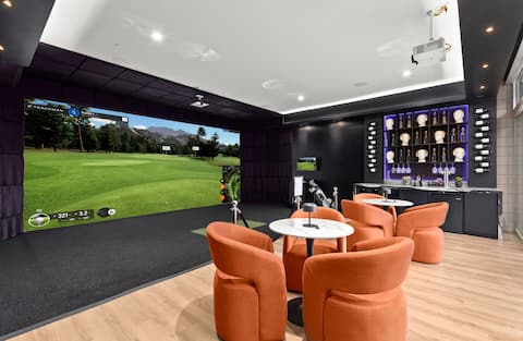 Popular Airbnb listing: The George – Luxury in Old Town Scottsdale in Old Town Scottsdale