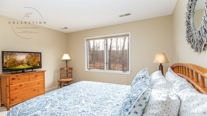 Dormitorio de nivel inferior - Cama tamaño queen