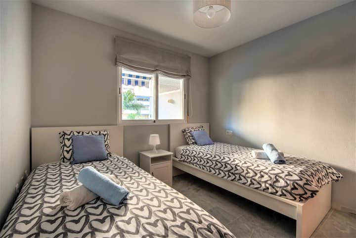 Posteľ, izba, posteľ, spálňa