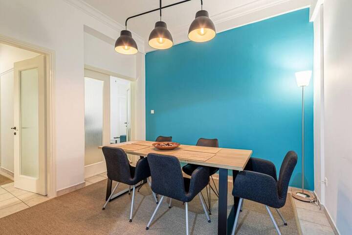 Acropolis Stylish 2BR Apartment – Center of Athens gallery image 4