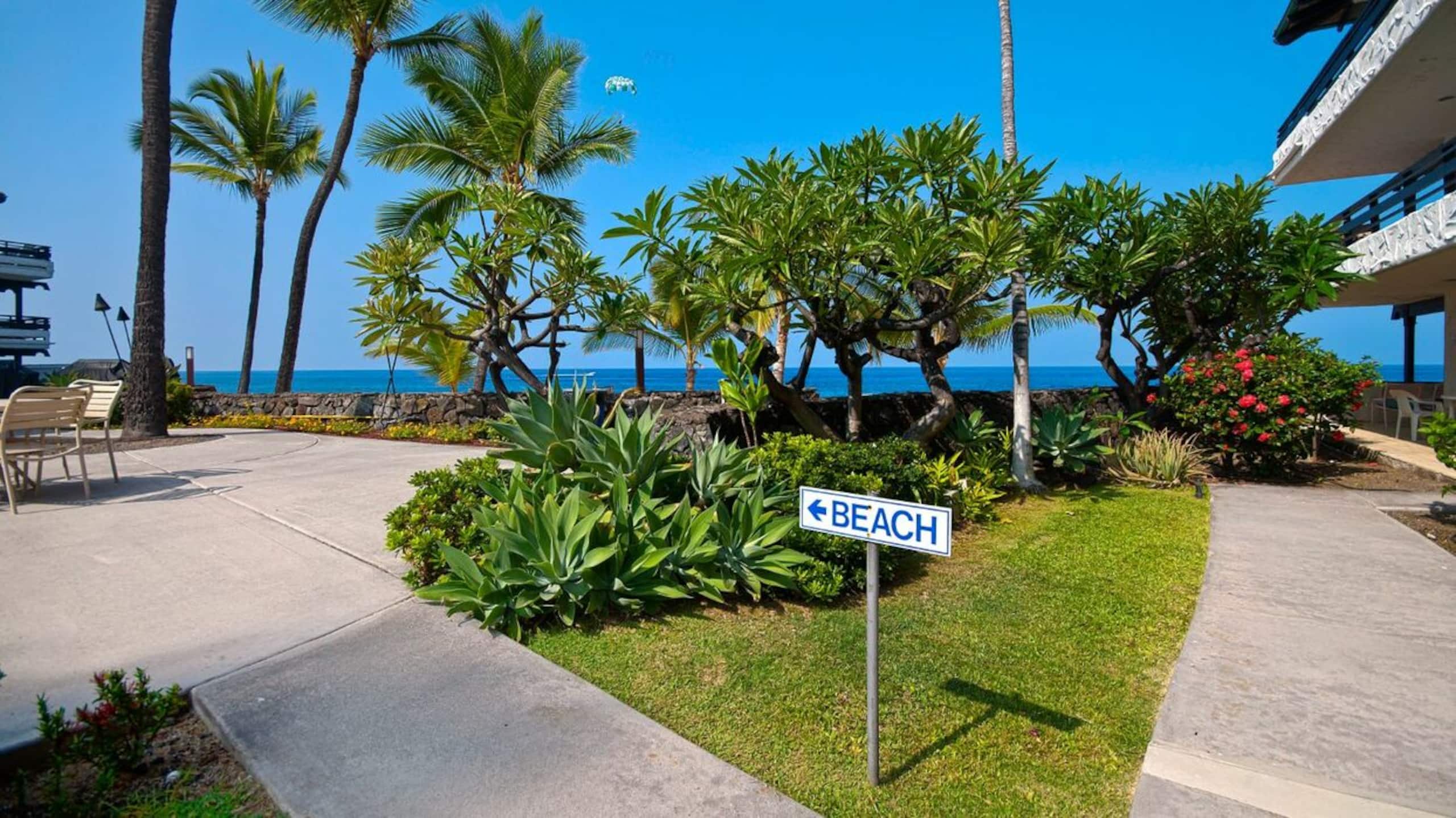 Condo in Kailua-Kona · ★4.57 · 1 bedroom · 2 beds · 1 bath - Image 28