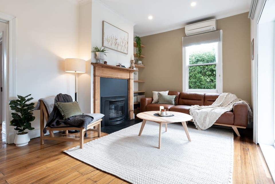 Walter Cottage As Cosy As It Is Convenient — photo 1