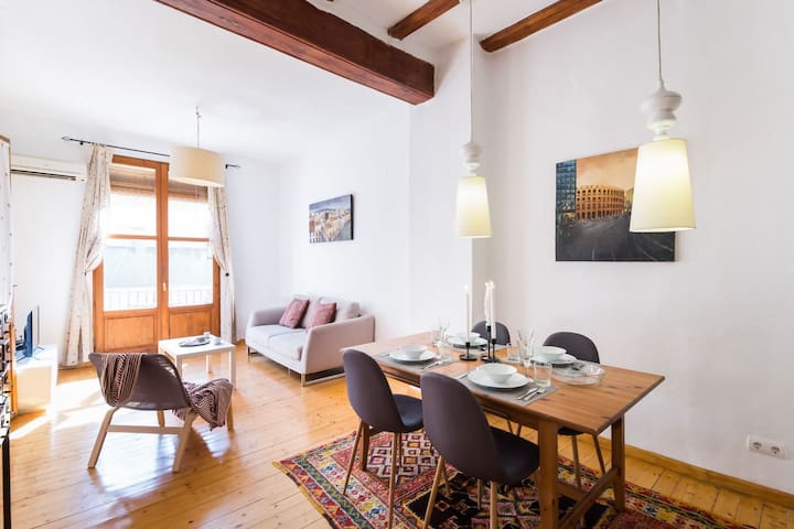 Old Town Plaza Negrito Apartment