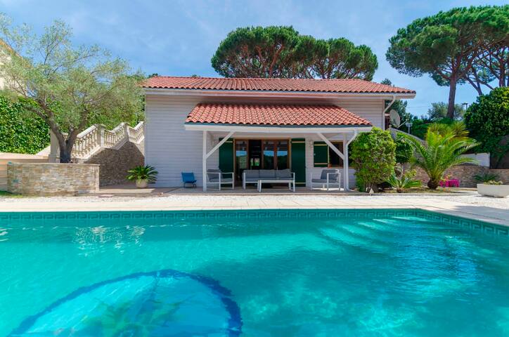 Club Villamar – Jenifer gallery image 3