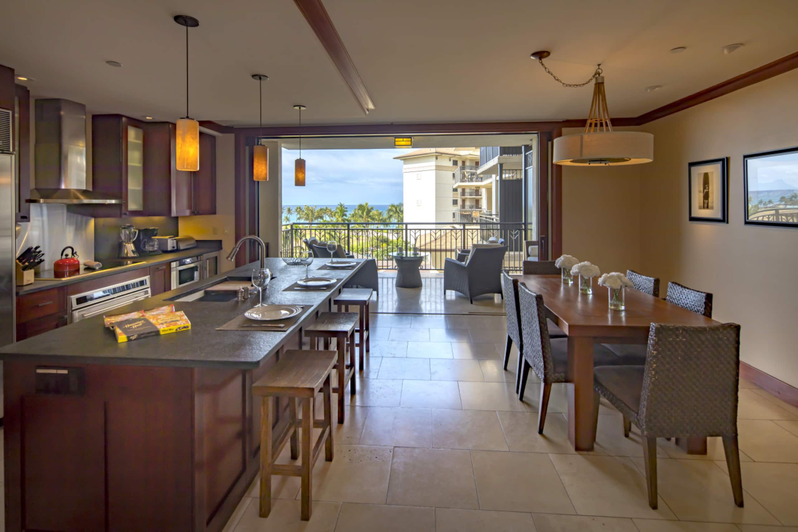 Condo in Kapolei · ★4.84 · 2 bedrooms · 3 beds · 2 private baths - Image 9