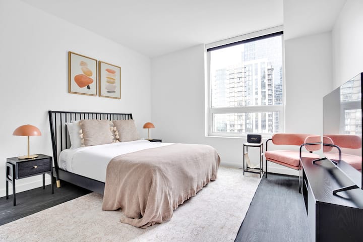 Blueground | Belltown, Parking & Gym, Easy Commute - Seattle, WA