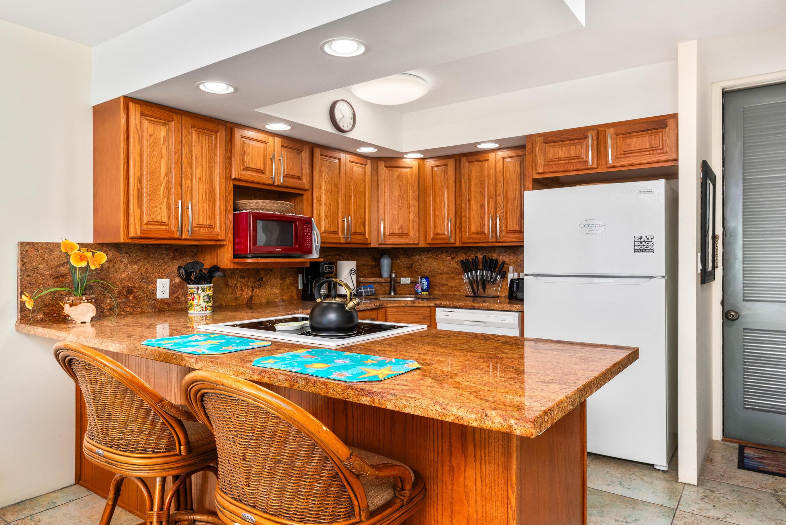 Condo in Kailua-Kona · ★4.6 · 1 bedroom · 2 beds · 1 bath - Image 8