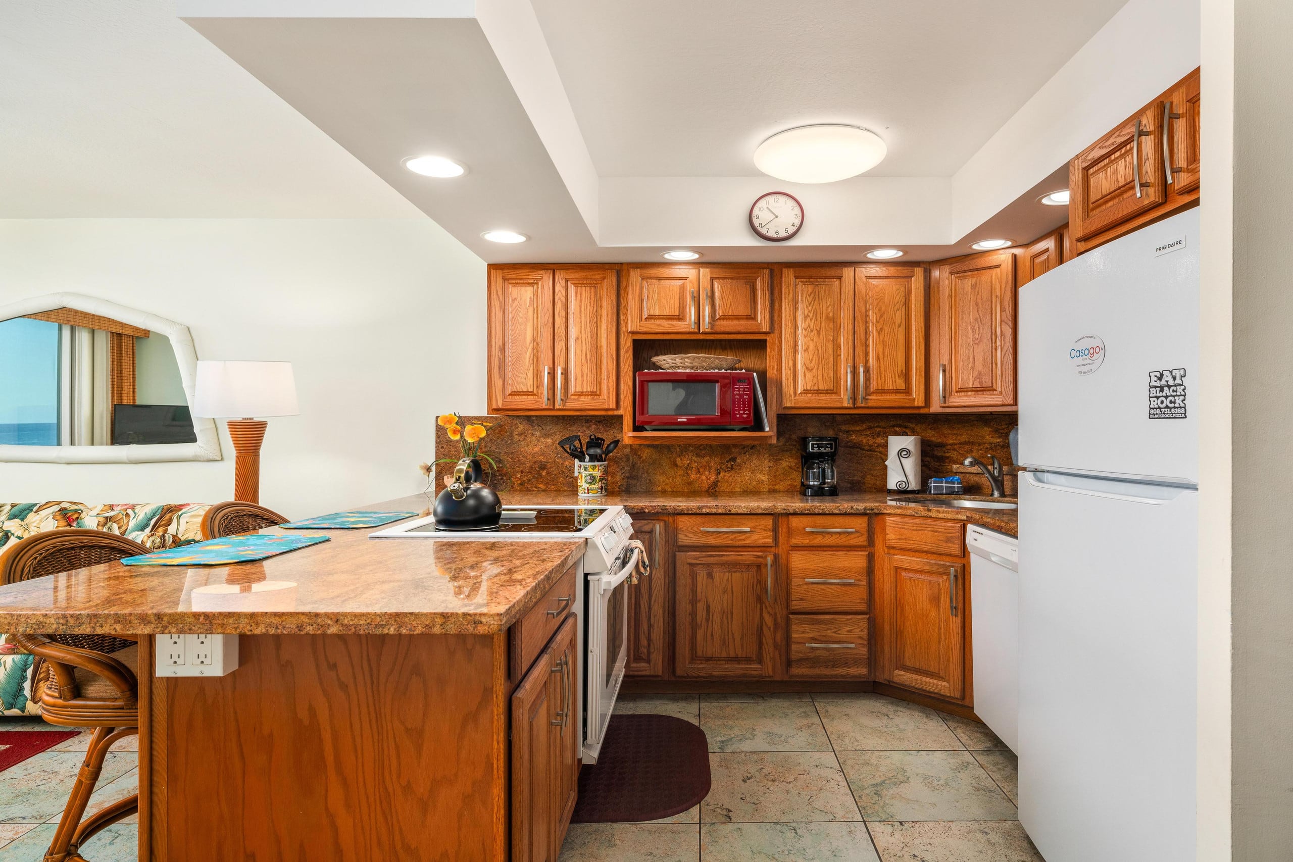Condo in Kailua-Kona · ★4.6 · 1 bedroom · 2 beds · 1 bath - Image 11