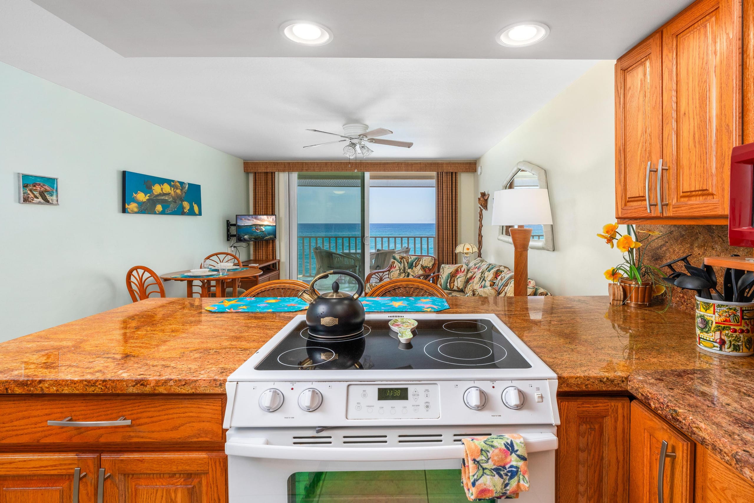Condo in Kailua-Kona · ★4.6 · 1 bedroom · 2 beds · 1 bath - Image 12