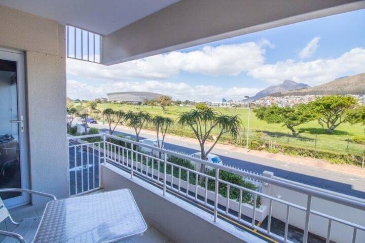 Mouille Point Mountain View 2 Bedroom gallery image 2