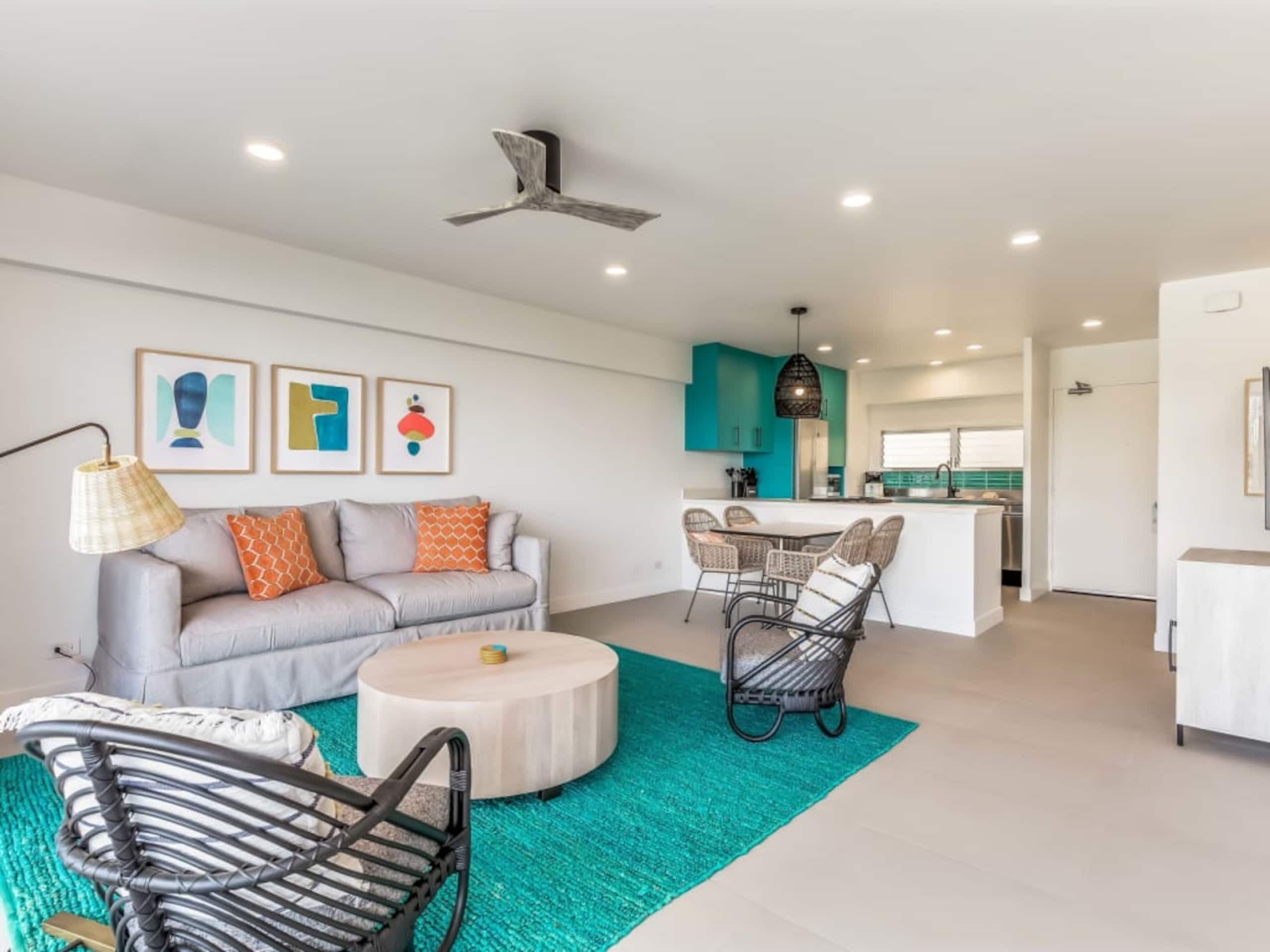 Condo in Honolulu · ★4.43 · 1 bedroom · 1 bed · 1 private bath - Image 8