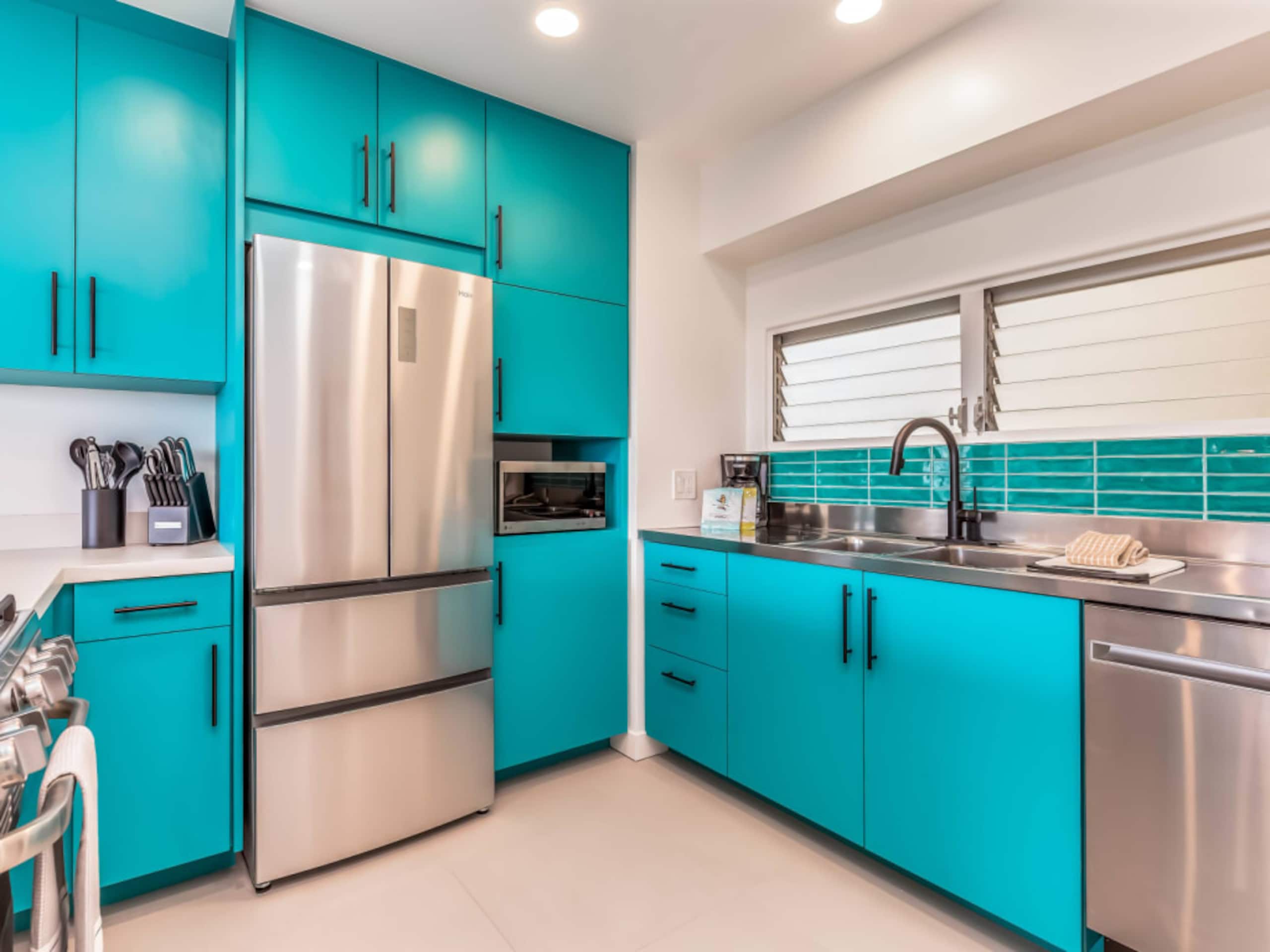 Condo in Honolulu · ★4.43 · 1 bedroom · 1 bed · 1 private bath - Image 14