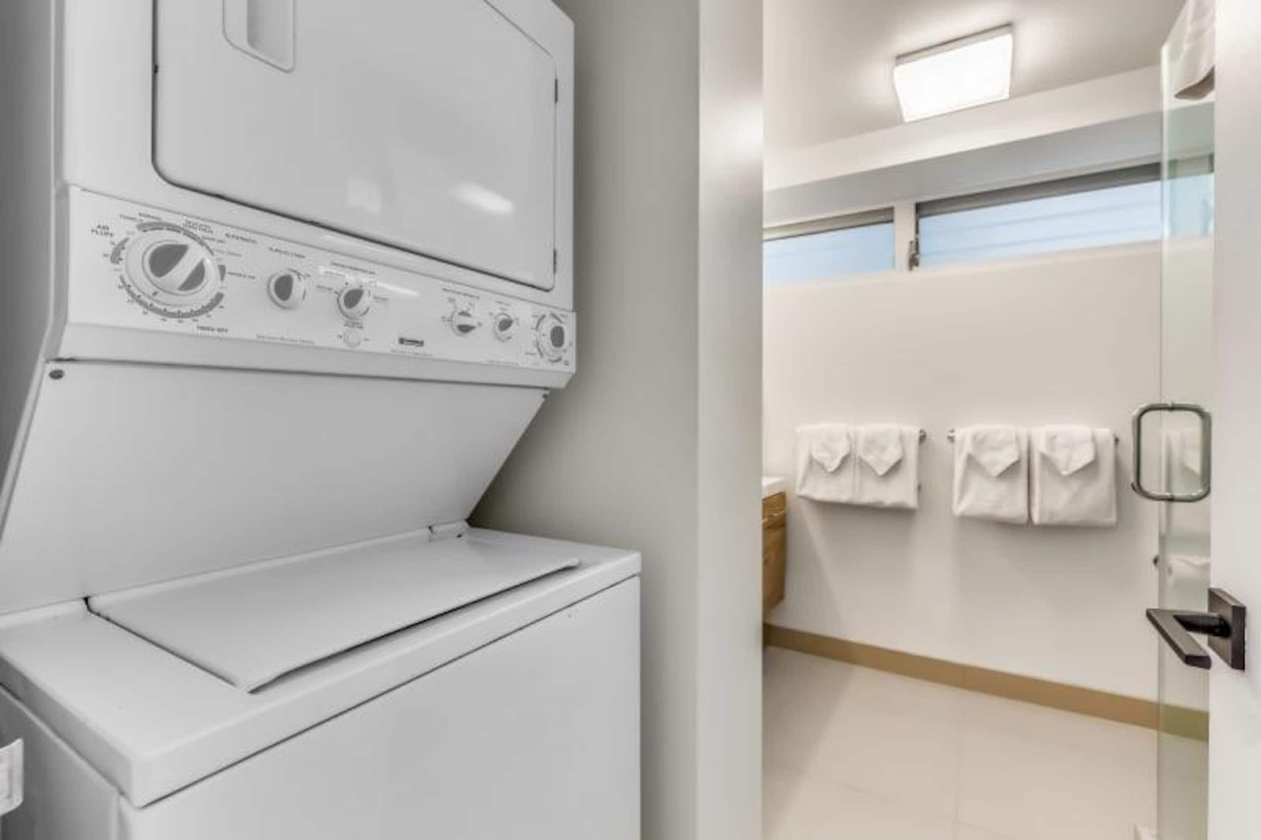 Condo in Honolulu · ★4.43 · 1 bedroom · 1 bed · 1 private bath - Image 27