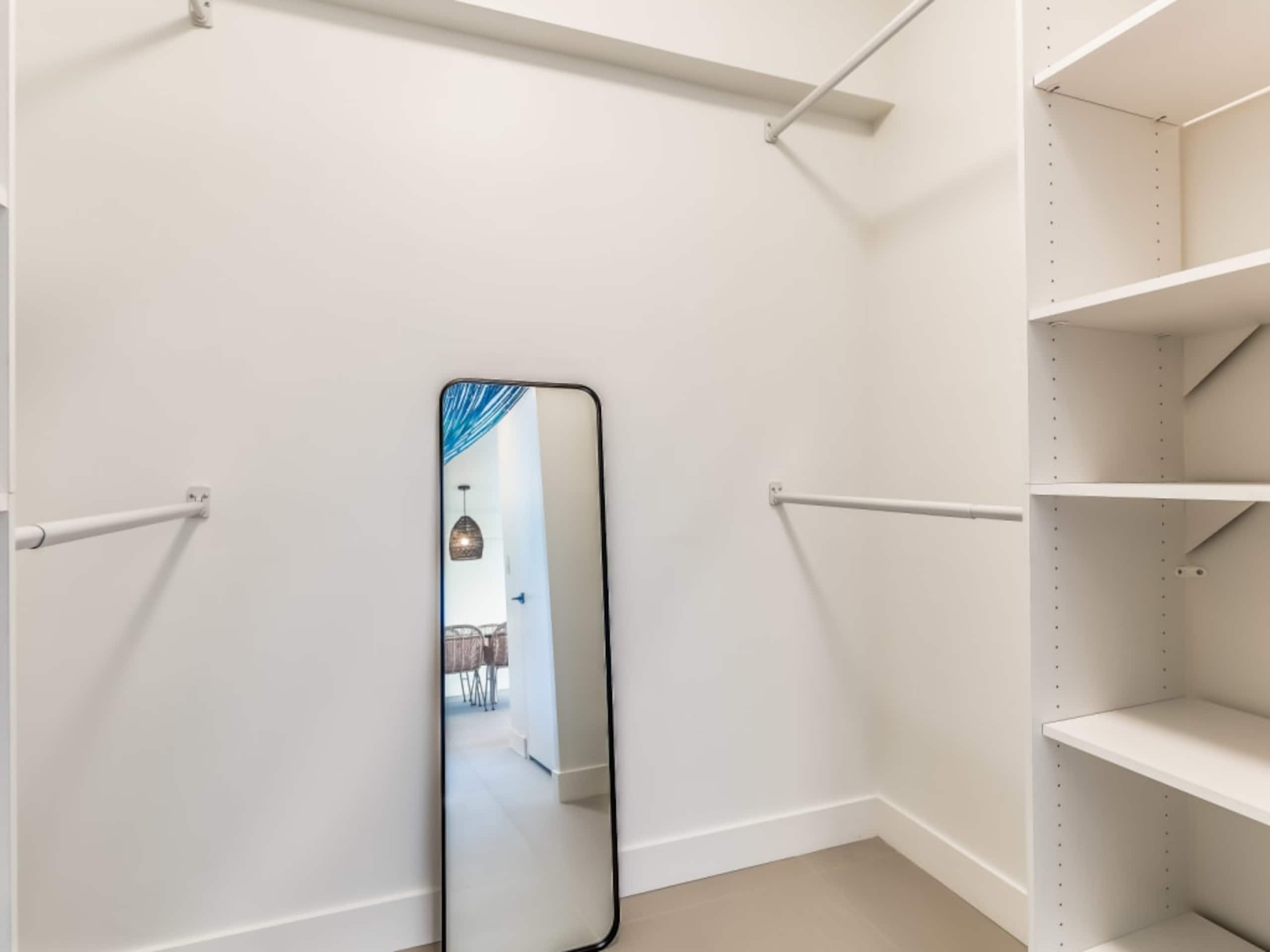 Condo in Honolulu · ★4.43 · 1 bedroom · 1 bed · 1 private bath - Image 40