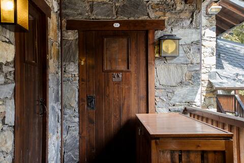 Cosy Mountain Lodge 37C - 5min walk to ski slopes
