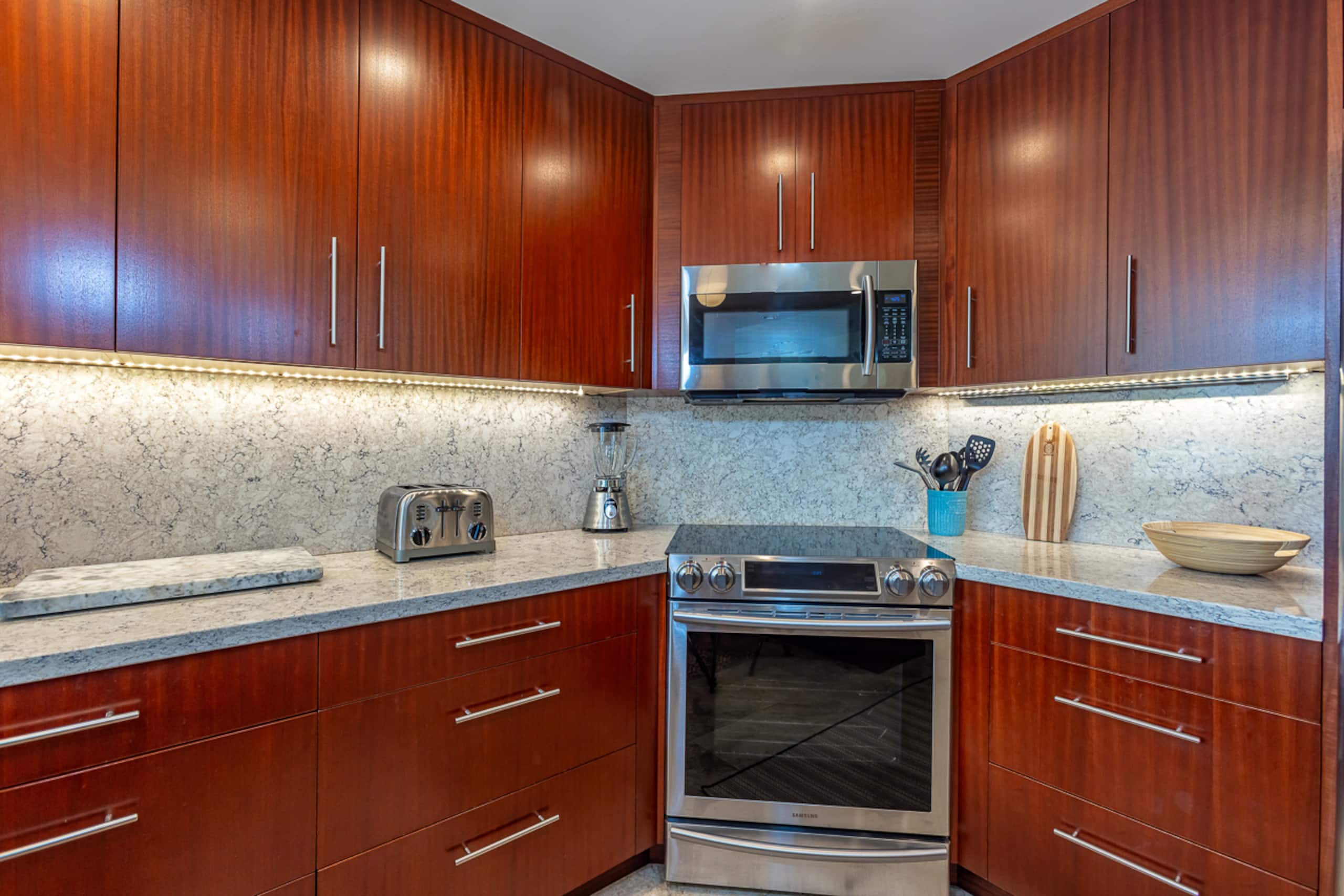 Condo in Kihei · ★5.0 · 2 bedrooms · 3 beds · 2 baths - Image 22