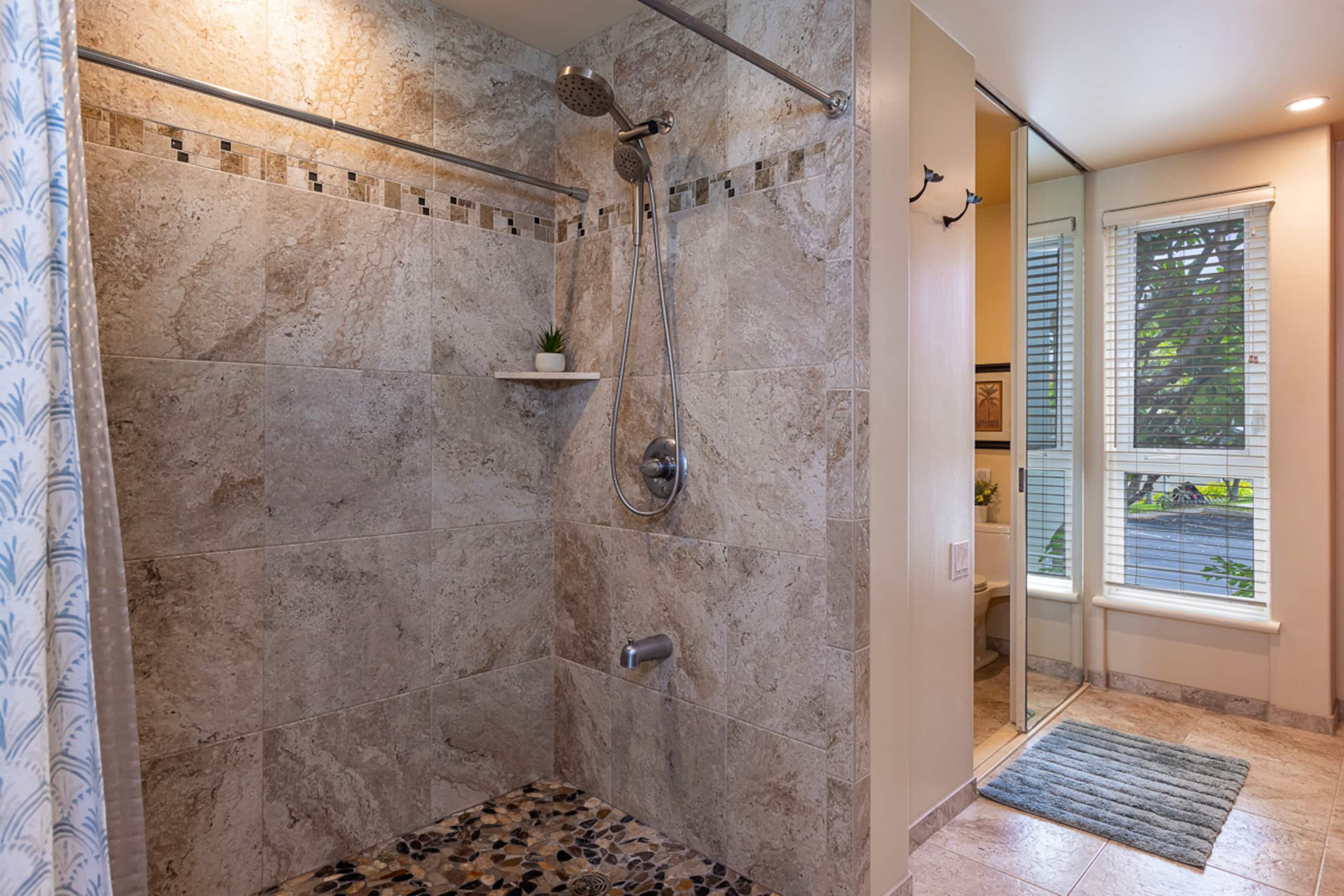 Condo in Kihei · ★5.0 · 2 bedrooms · 3 beds · 2 baths - Image 30