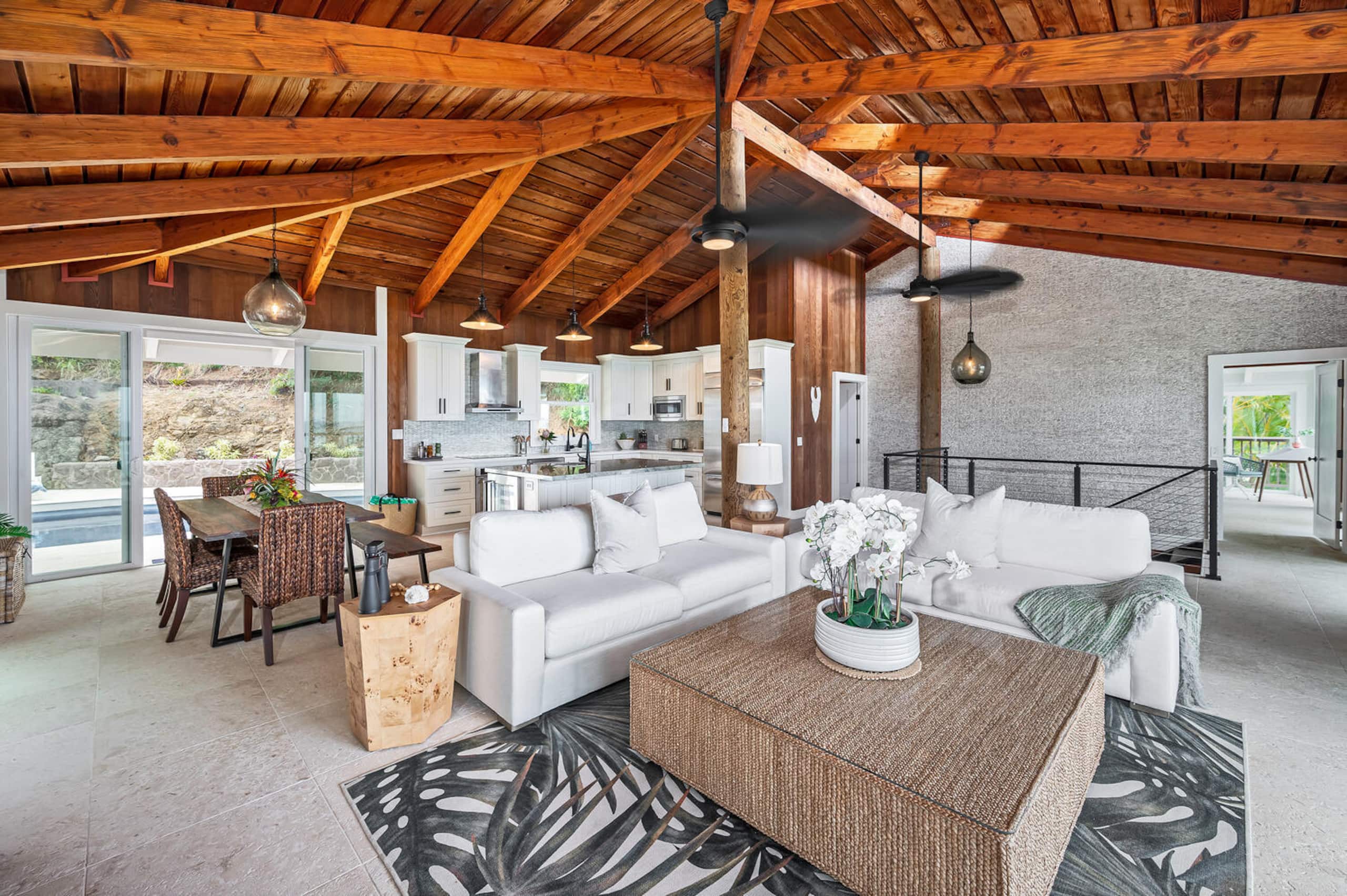 Home in Kailua · ★5.0 · 3 bedrooms · 4 beds · 4 shared baths - Image 3