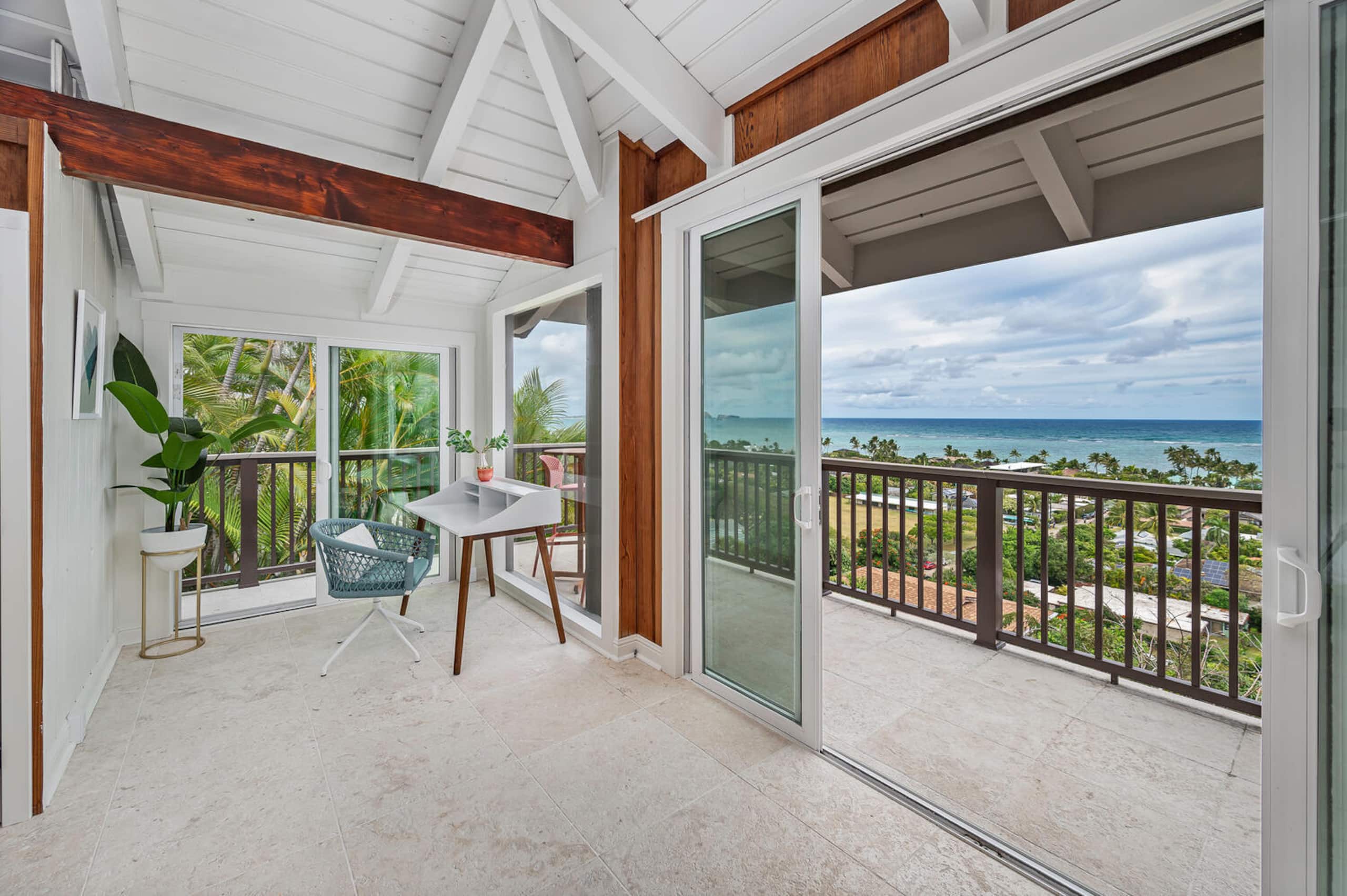 Home in Kailua · ★5.0 · 3 bedrooms · 4 beds · 4 shared baths - Image 17