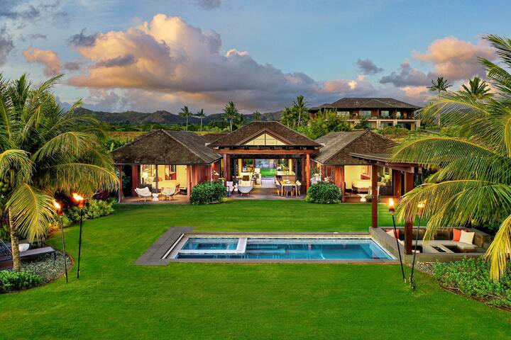 Hale Kai Malia: Spacious, Stylish Ocean View Villa