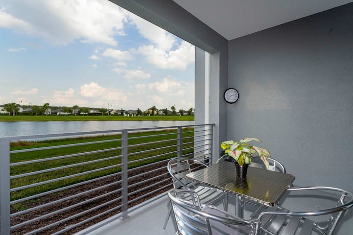 Stunning 2bd Resort At Storey Lake 105 3171 - Orlando