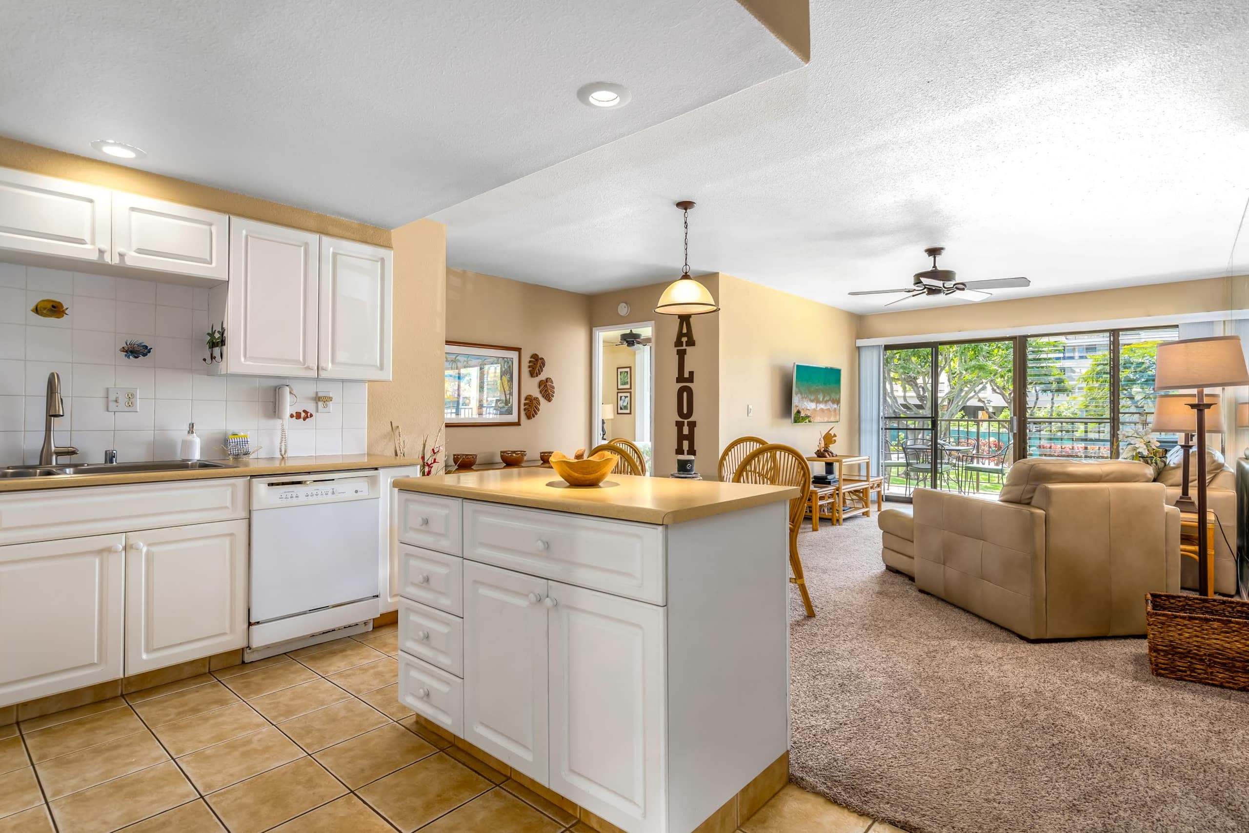 Condo in Kihei · ★4.29 · 2 bedrooms · 4 beds · 2 baths - Image 16