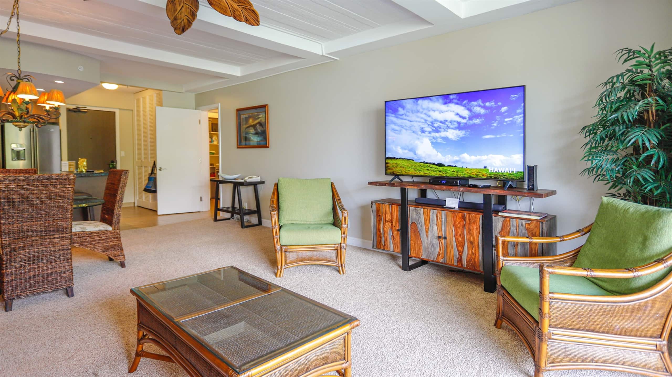 Condo in Lahaina · ★5.0 · 1 bedroom · 2 beds · 1 bath - Image 7