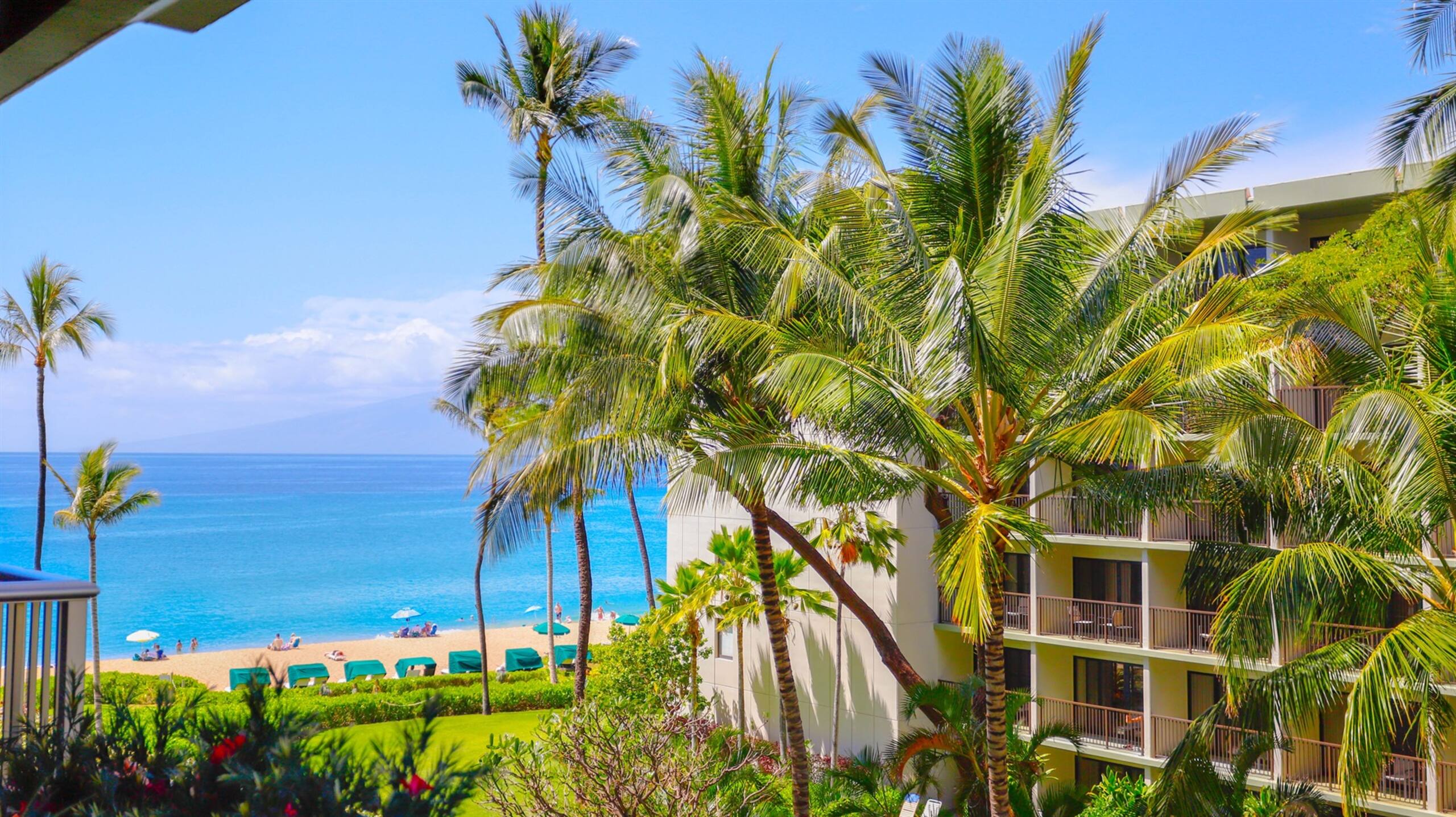 Condo in Lahaina · ★5.0 · 1 bedroom · 2 beds · 1 bath - Image 3