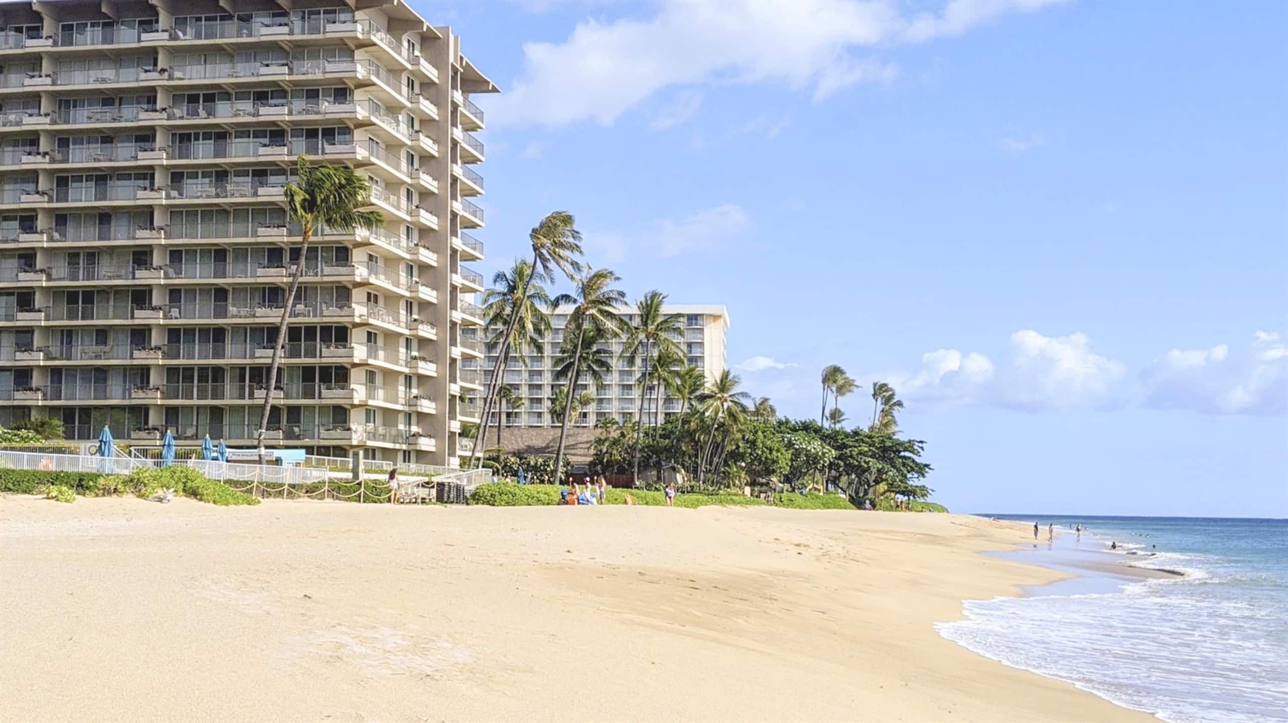 Condo in Lahaina · ★5.0 · 1 bedroom · 2 beds · 1 bath - Image 23