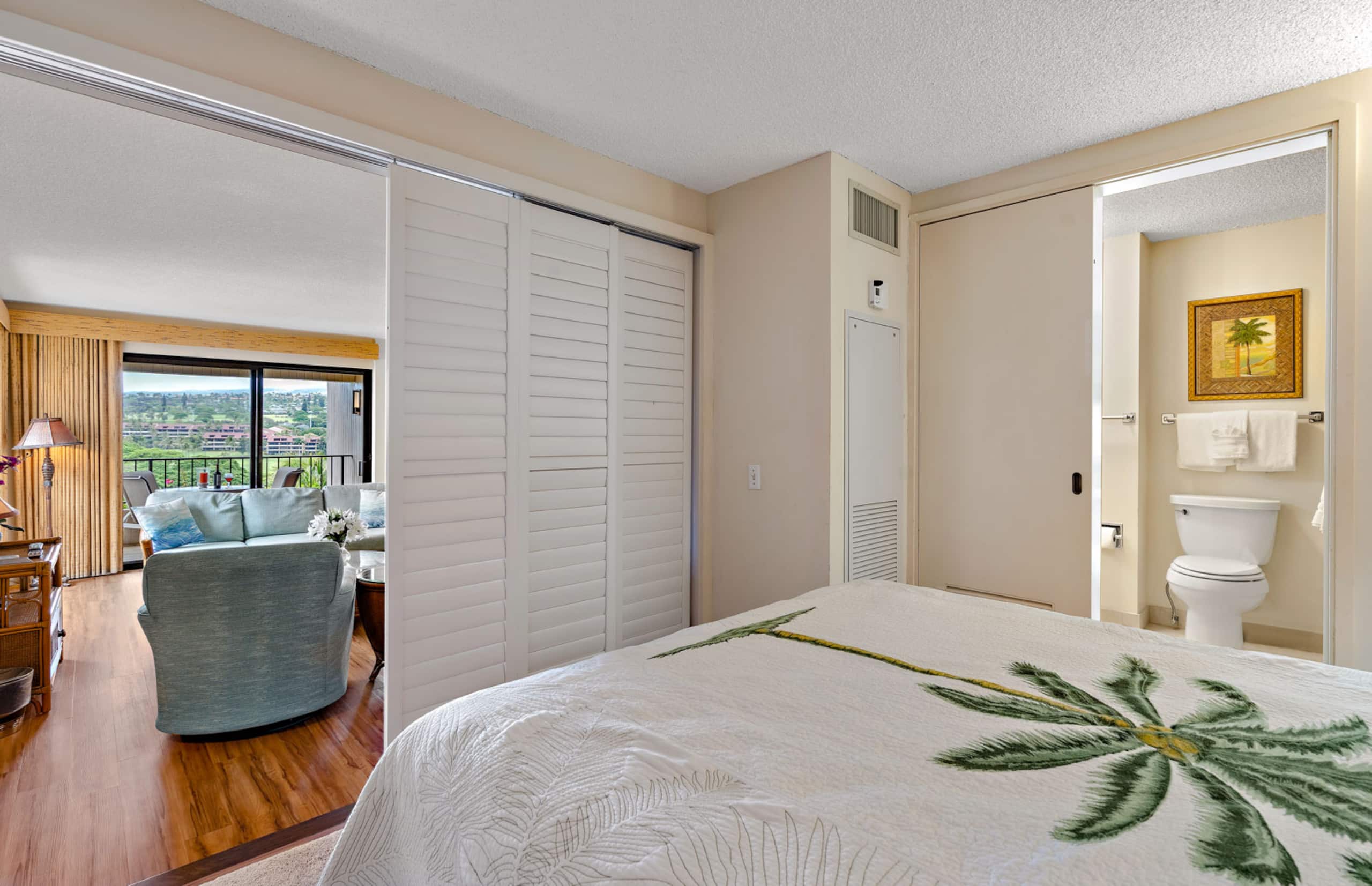 Condo in Lahaina · ★4.57 · 2 bedrooms · 3 beds · 2 baths - Image 27