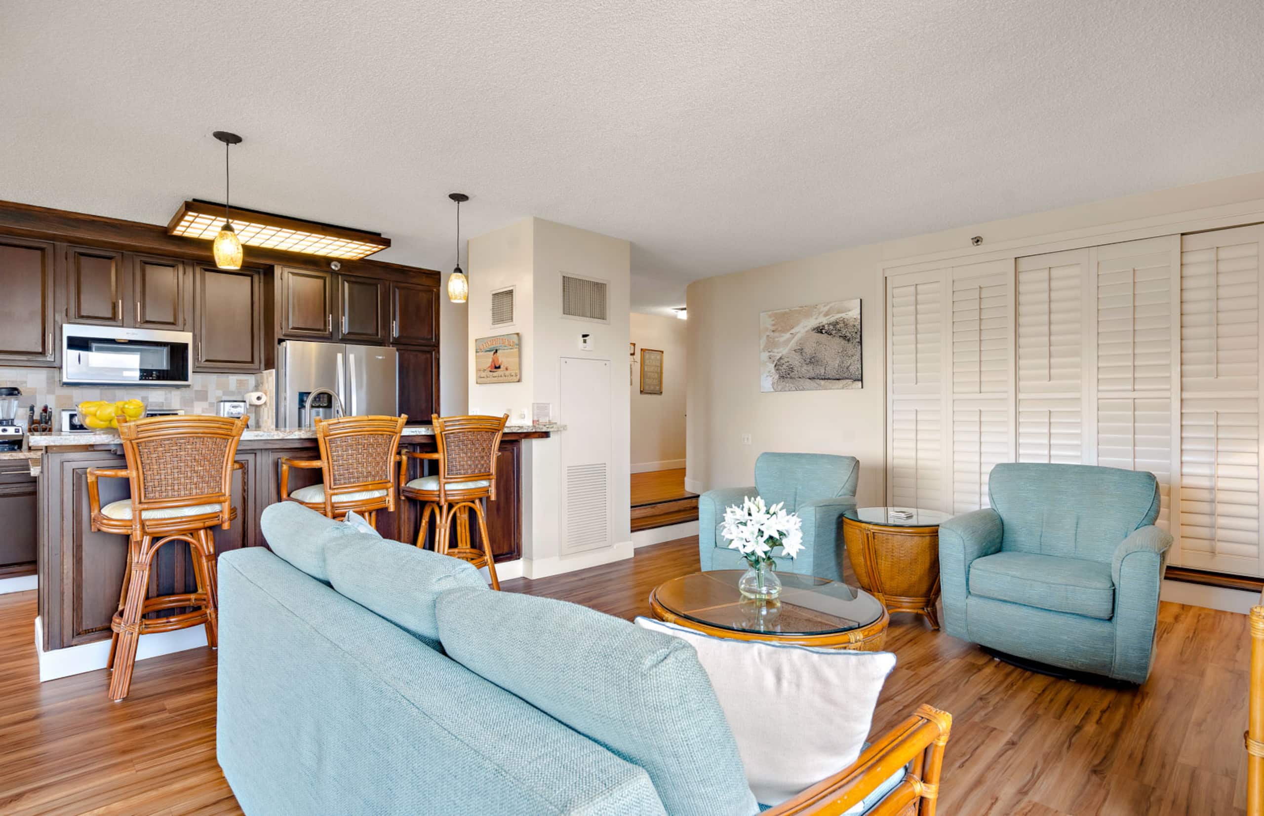 Condo in Lahaina · ★4.57 · 2 bedrooms · 3 beds · 2 baths - Image 18
