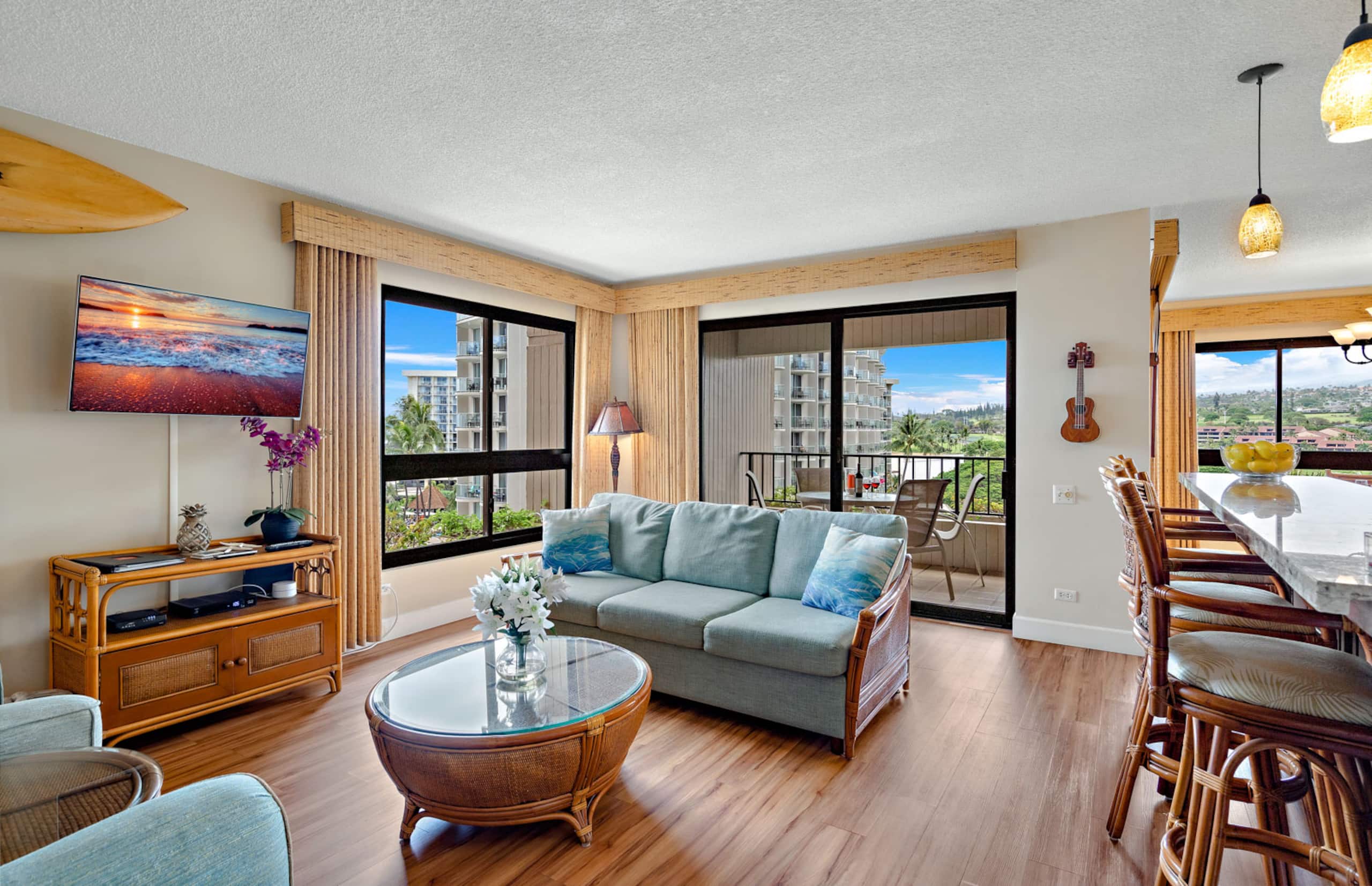 Condo in Lahaina · ★4.57 · 2 bedrooms · 3 beds · 2 baths - Image 6
