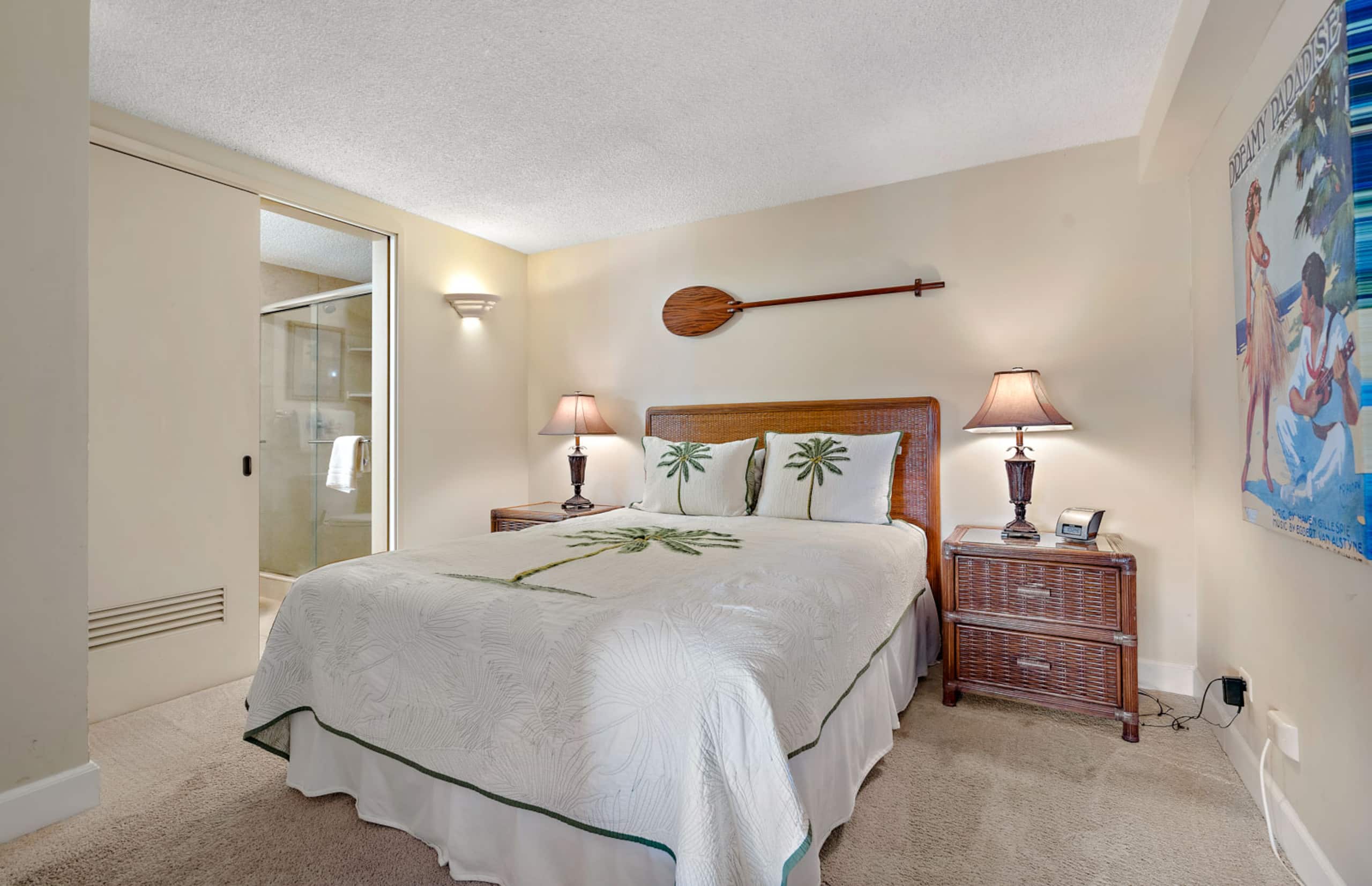 Condo in Lahaina · ★4.57 · 2 bedrooms · 3 beds · 2 baths - Image 25