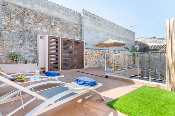 Cas Solleric gallery image 3