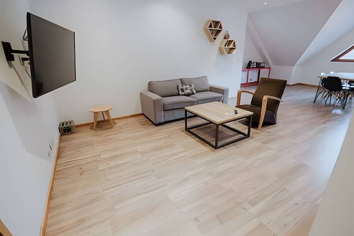 Central Ushuaia Apartment: Cozy & Modern Retreat - Ushuaia