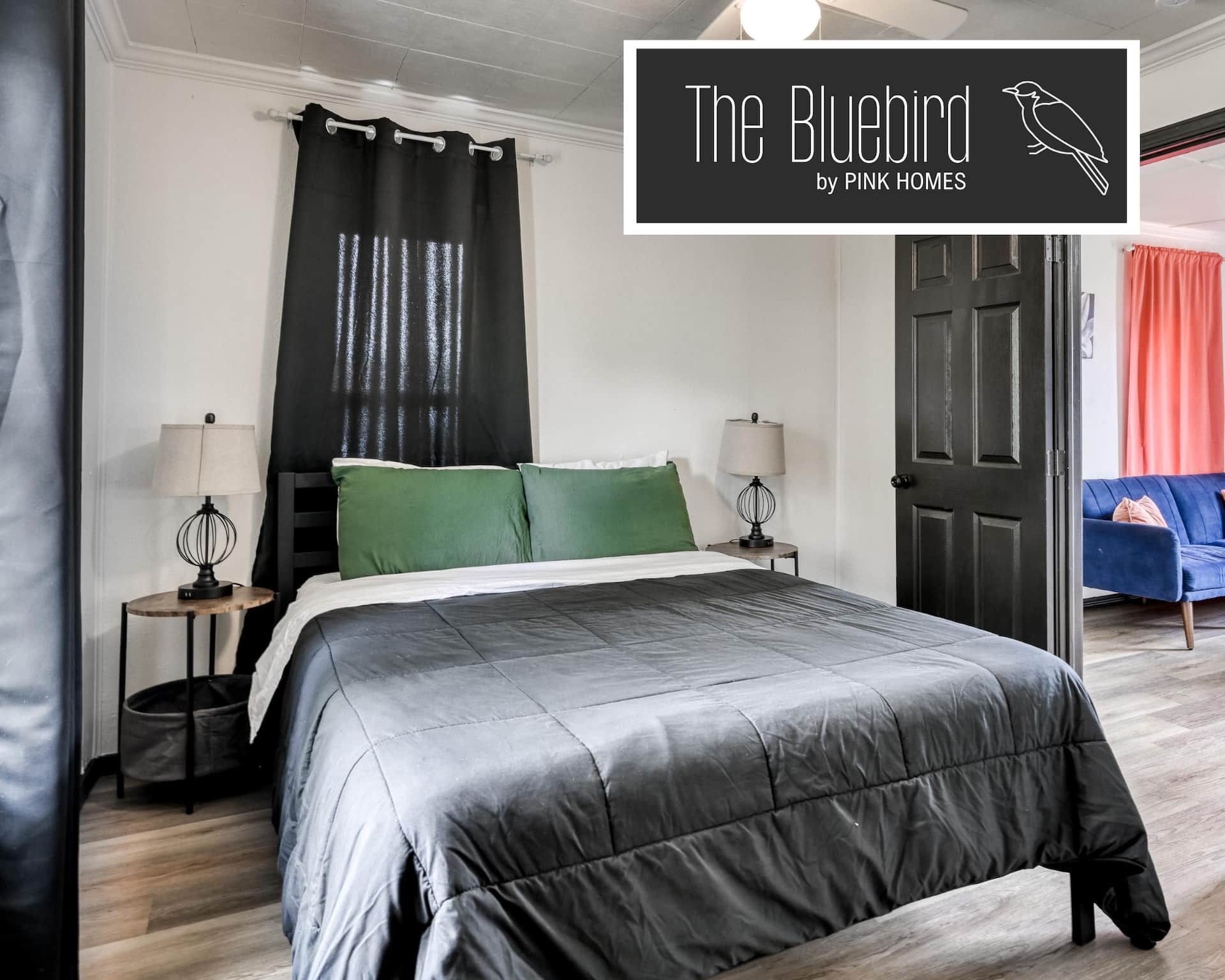 The Bluebird: Modern 1 Bed, Large Peaceful Yard