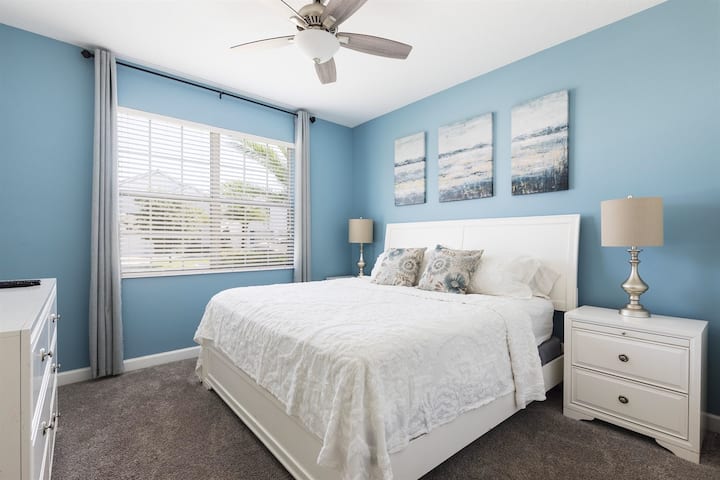 ห้องนอนลอยฟ้าที่ Villa Ichabod