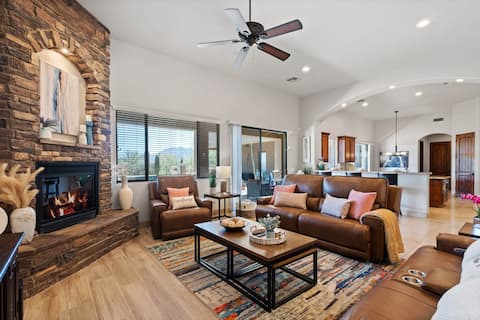 Top Airbnb: Scottsdale Luxury: Pool, Spa, Views, Near Golf in North Scottsdale