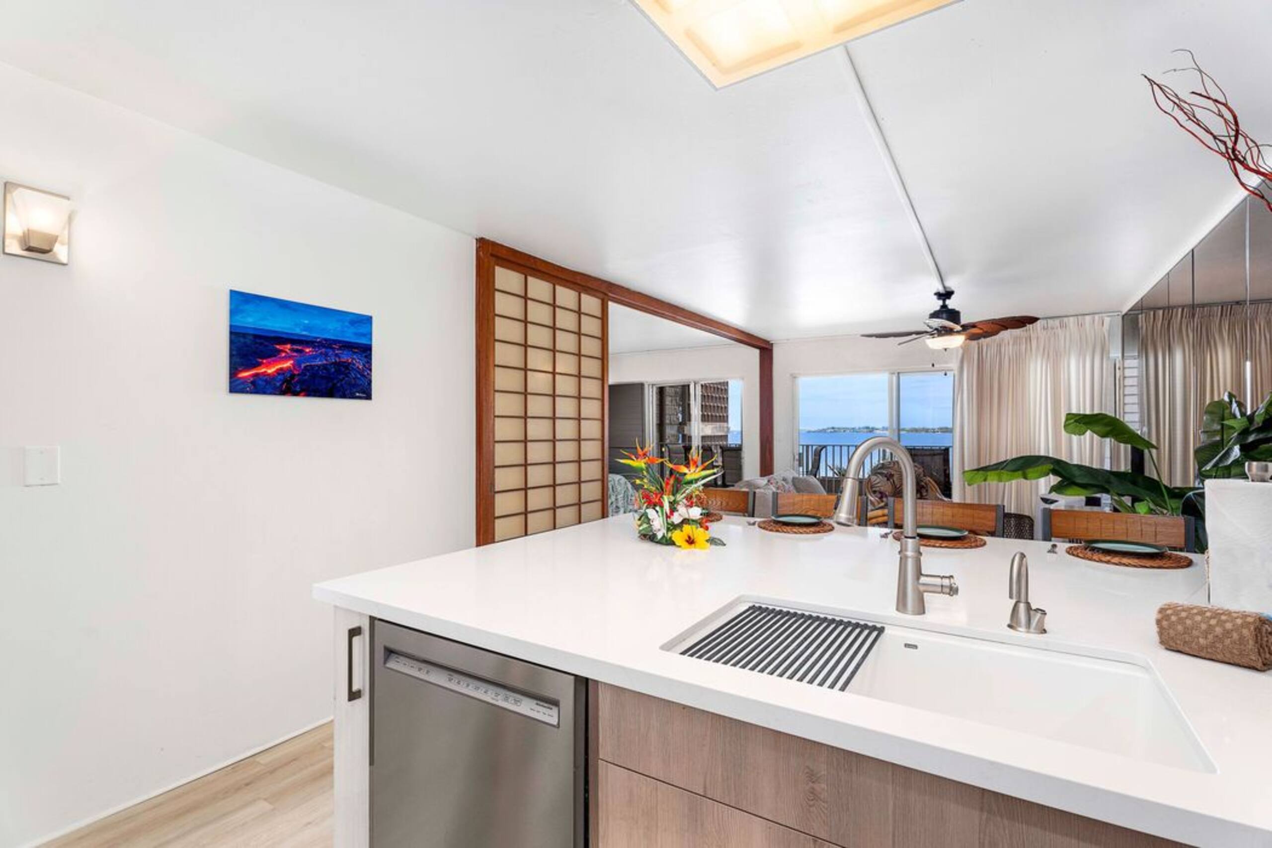 Condo in Kailua-Kona · ★4.68 · 2 bedrooms · 3 beds · 2 baths - Image 16
